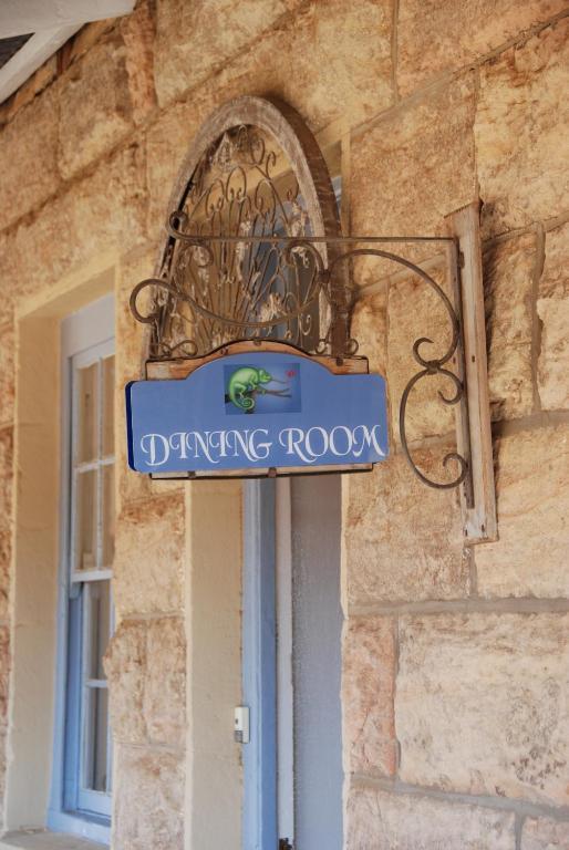 Sandstone Chameleon Guest House Fouriesburg Exterior foto